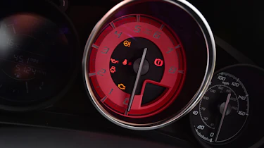 Abarth 124 GT - speedo