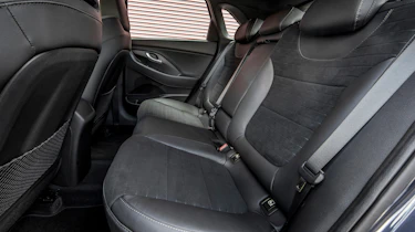 Hyundai i30 N-Line - rear seats