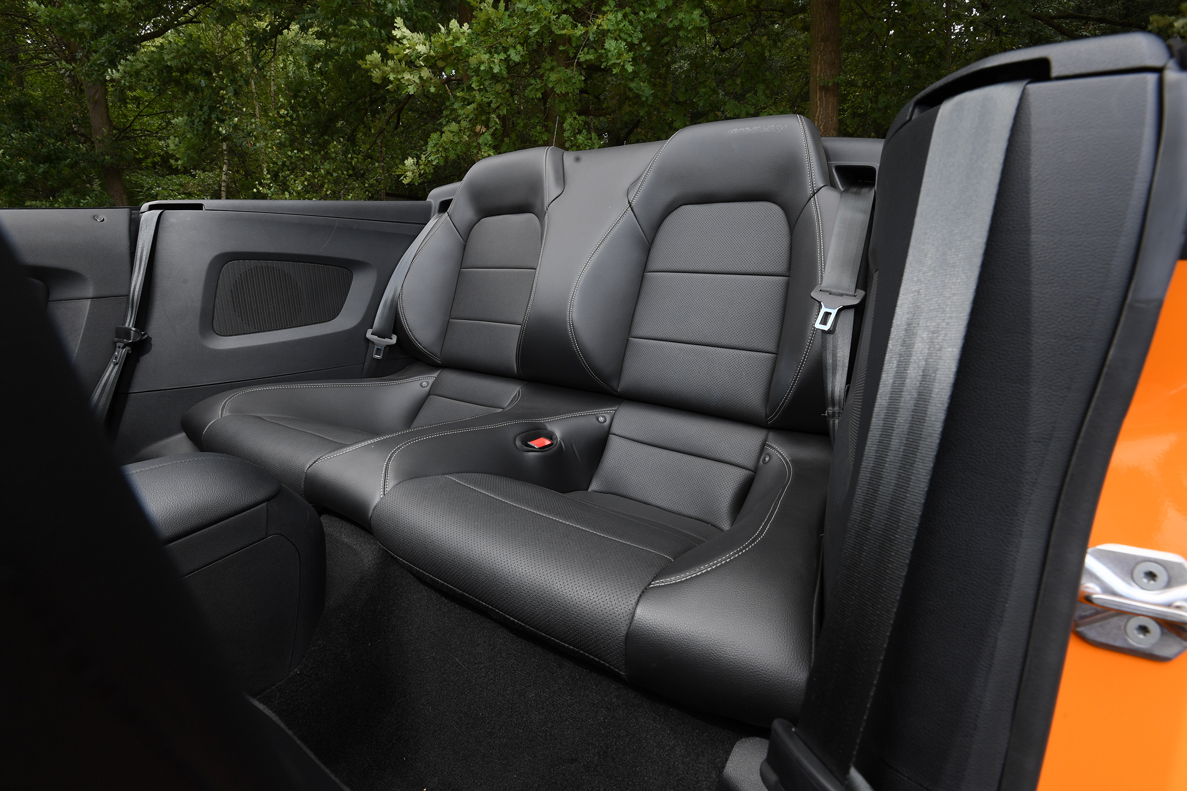 Ford Mustang Convertible - back seats