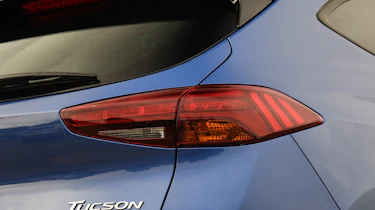 Hyundai Tucson - rear light
