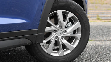 Hyundai Tucson - wheel