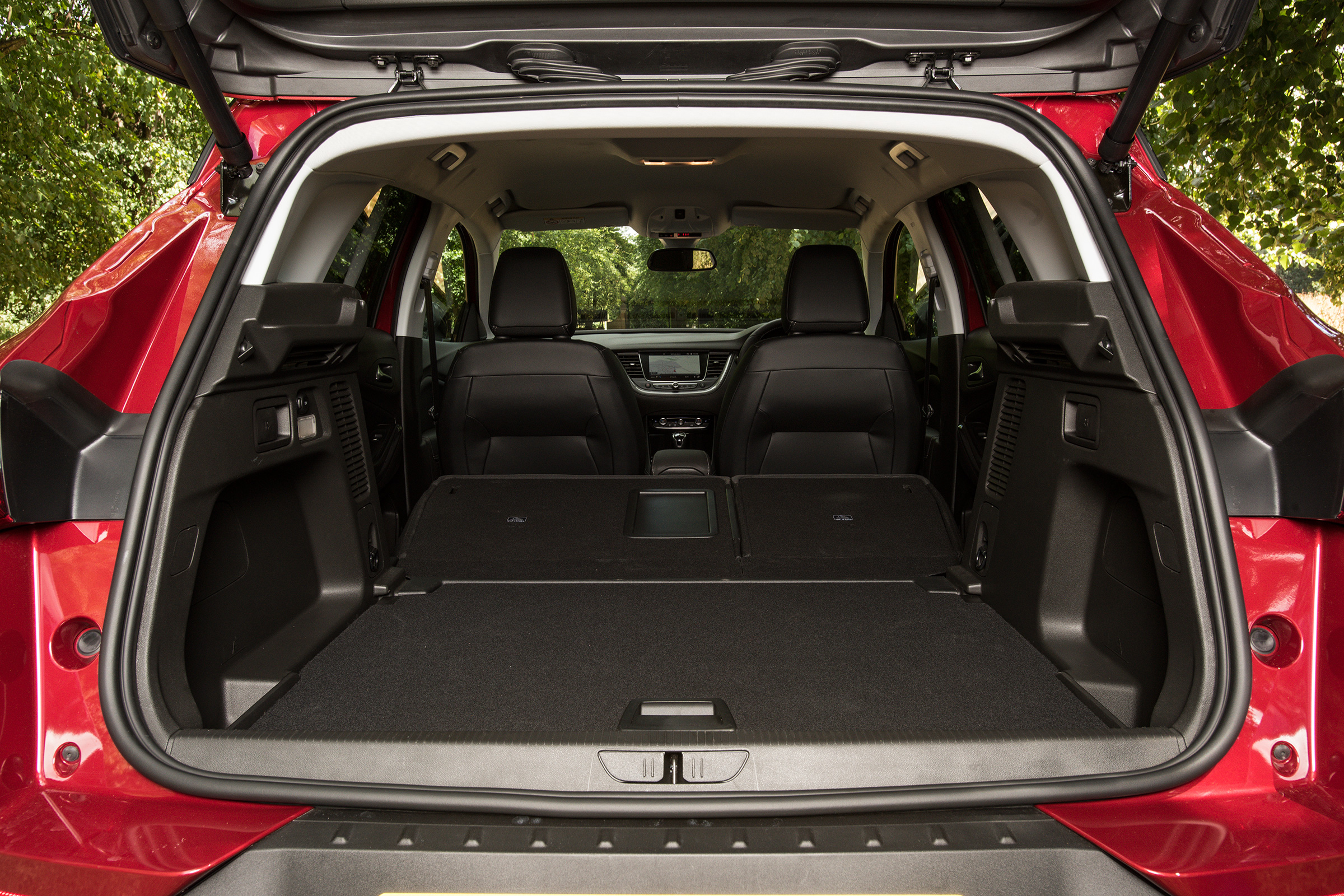 Vauxhall Grandland X - boot