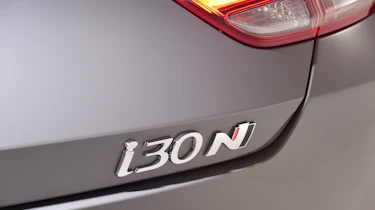 Hyundai i30 Fastback N - i30 N badge