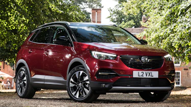 Vauxhall Grandland X - front