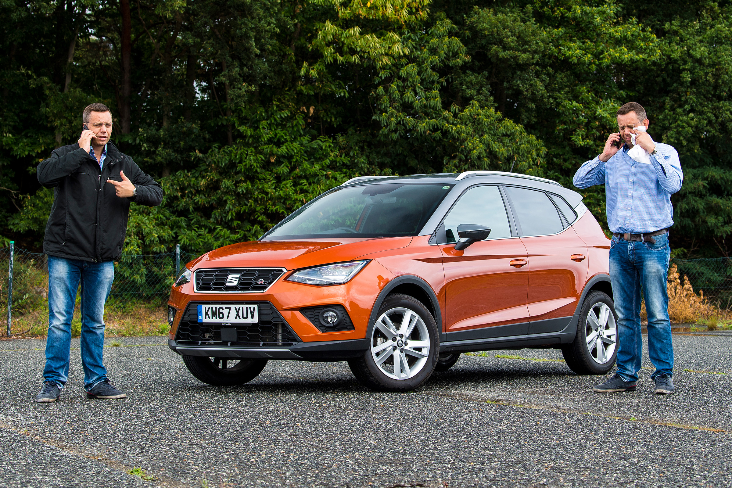 SEAT Arona FR - front