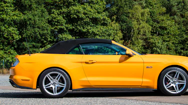 Ford Mustang Convertible - roof up