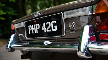 Jaguar XJ6 S1 numberplate