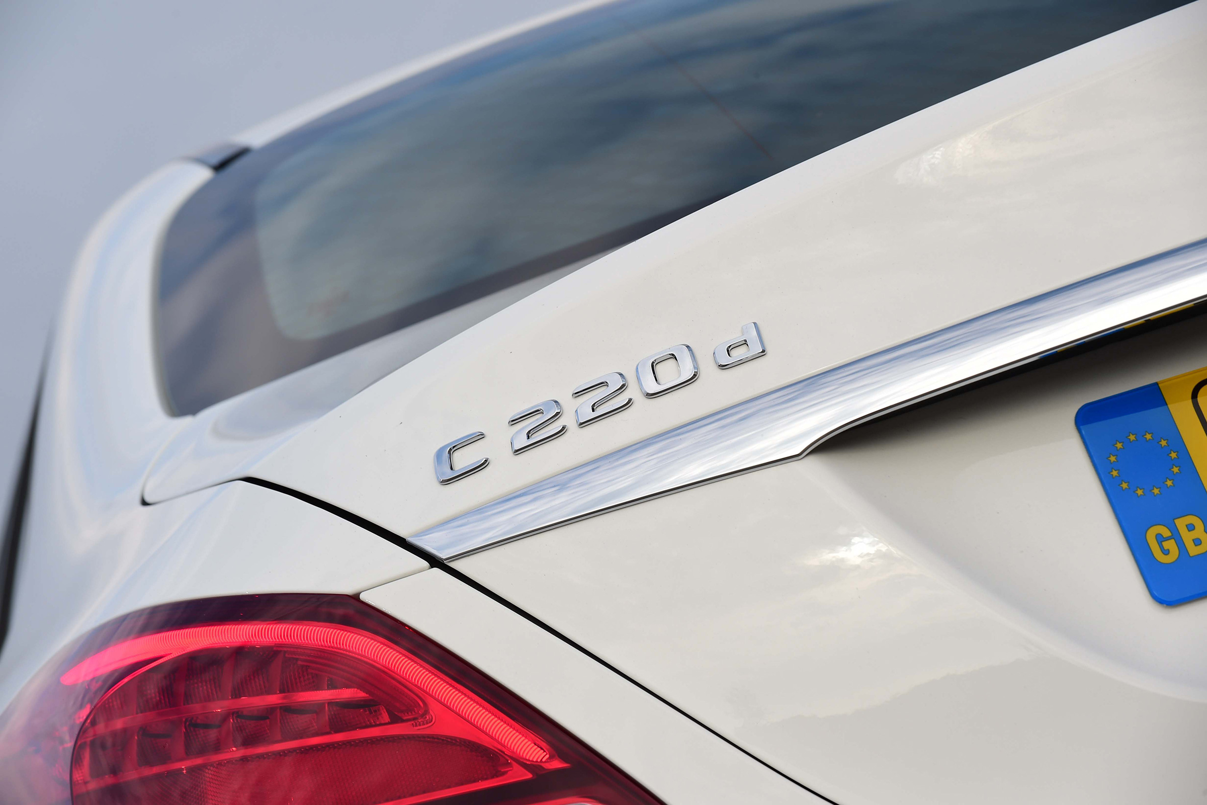 Mercedes C-Class -Badge