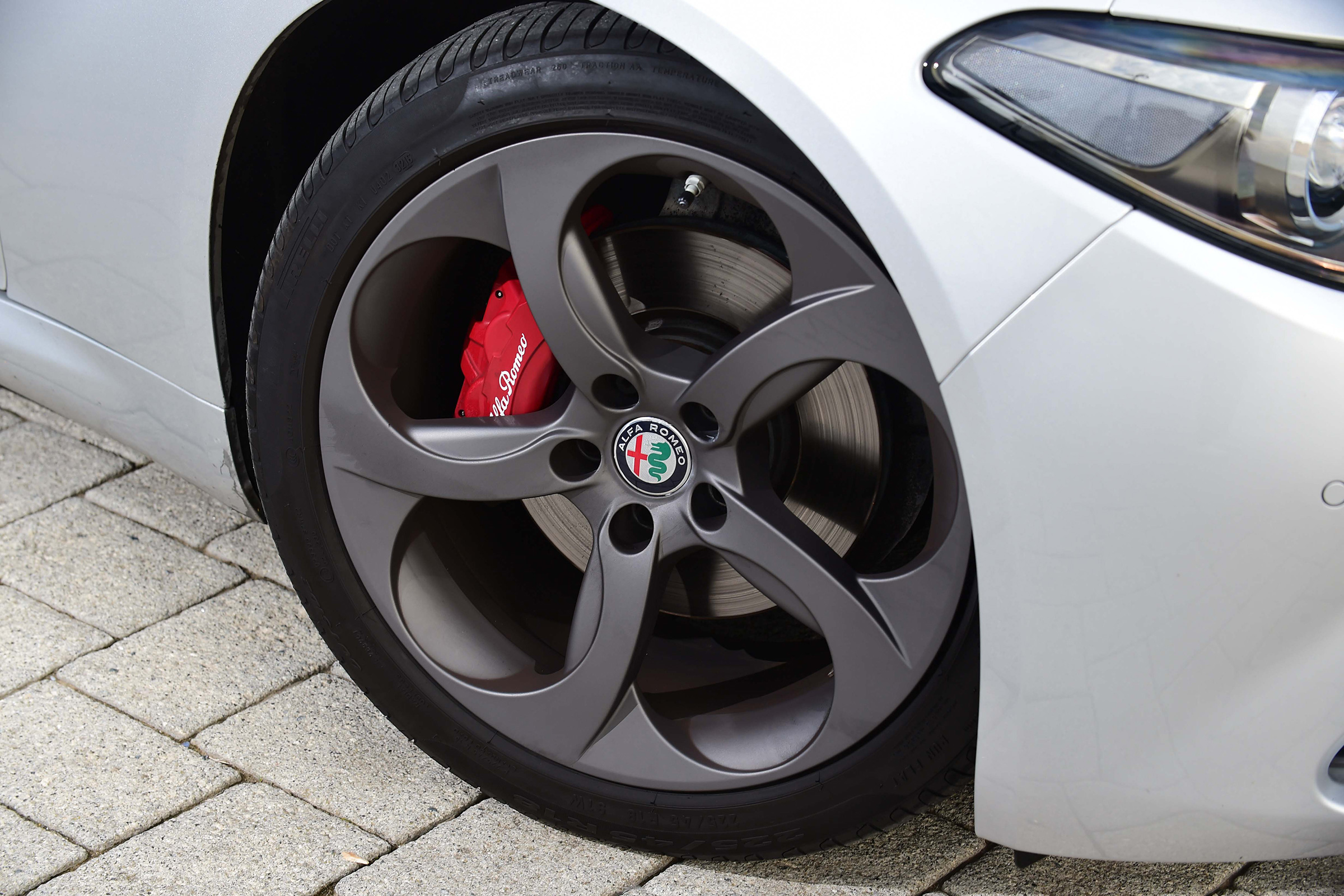 Alfa Romeo Giulia - Wheel