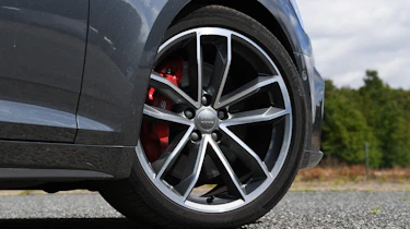 Audi S5 Cabriolet - wheel