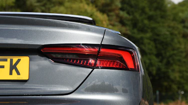 Audi S5 Cabriolet - taillight