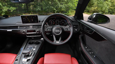 Audi S5 Cabriolet - interior