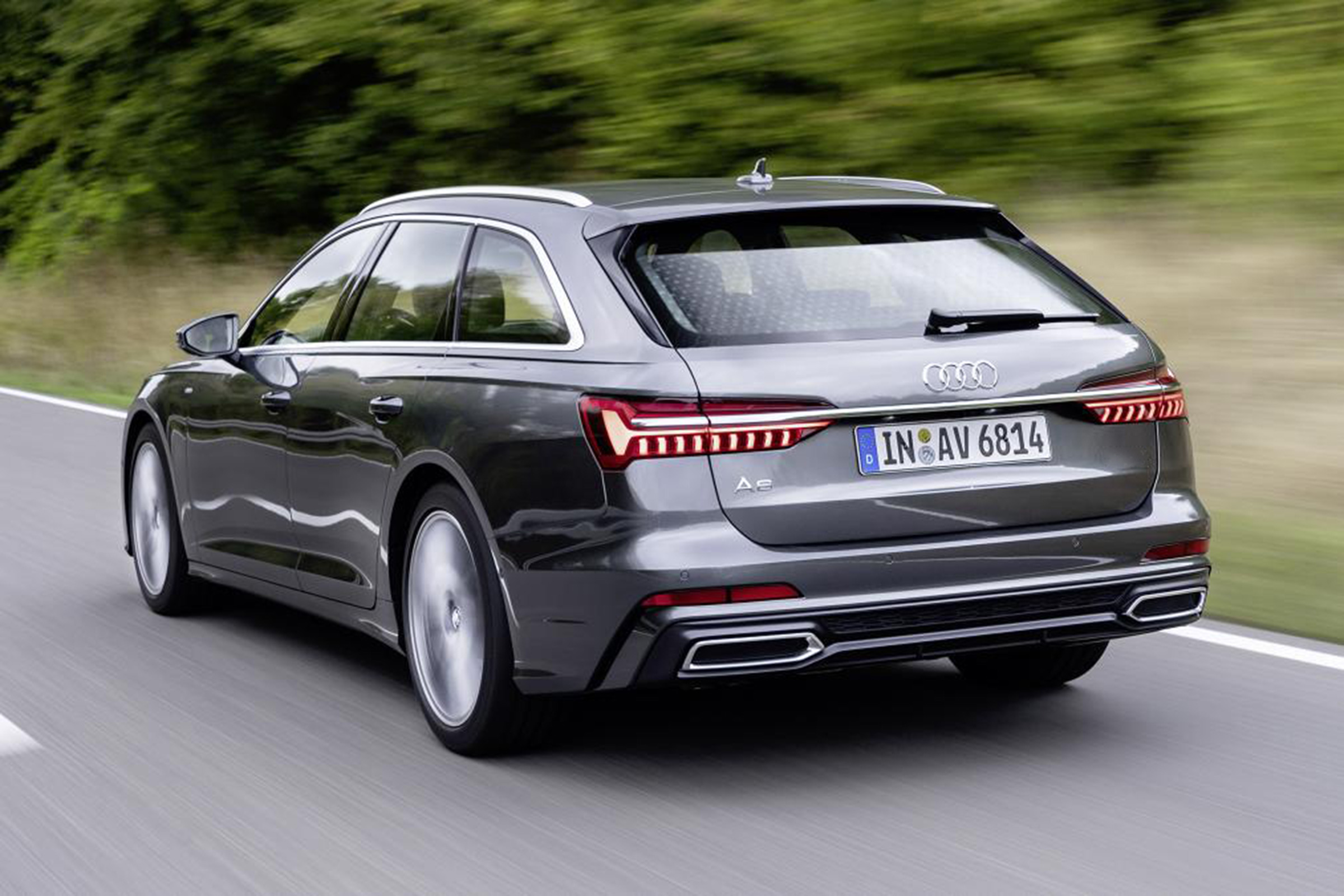 Audi A6 Avant - rear