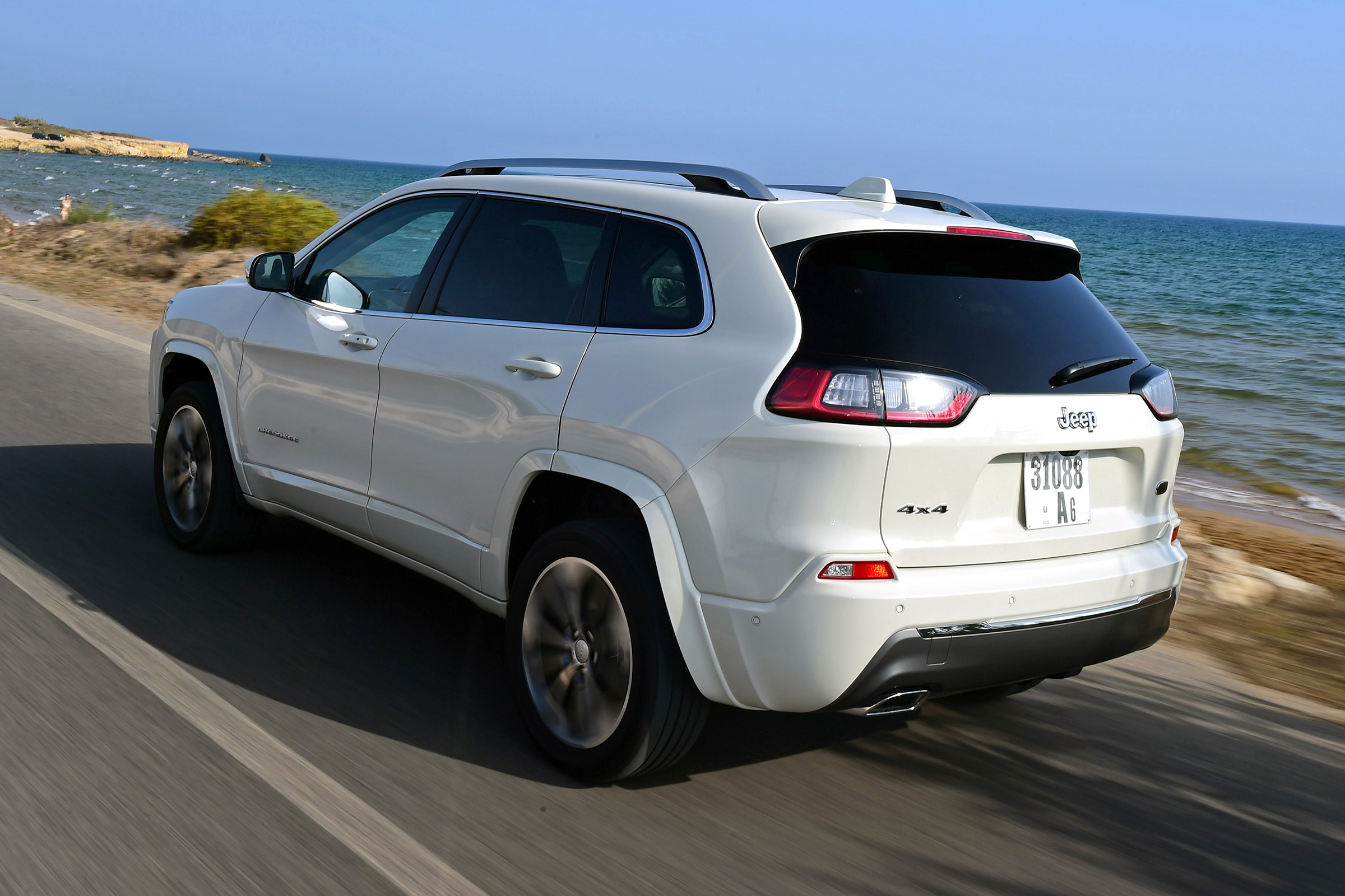 Jeep Cherokee - rear