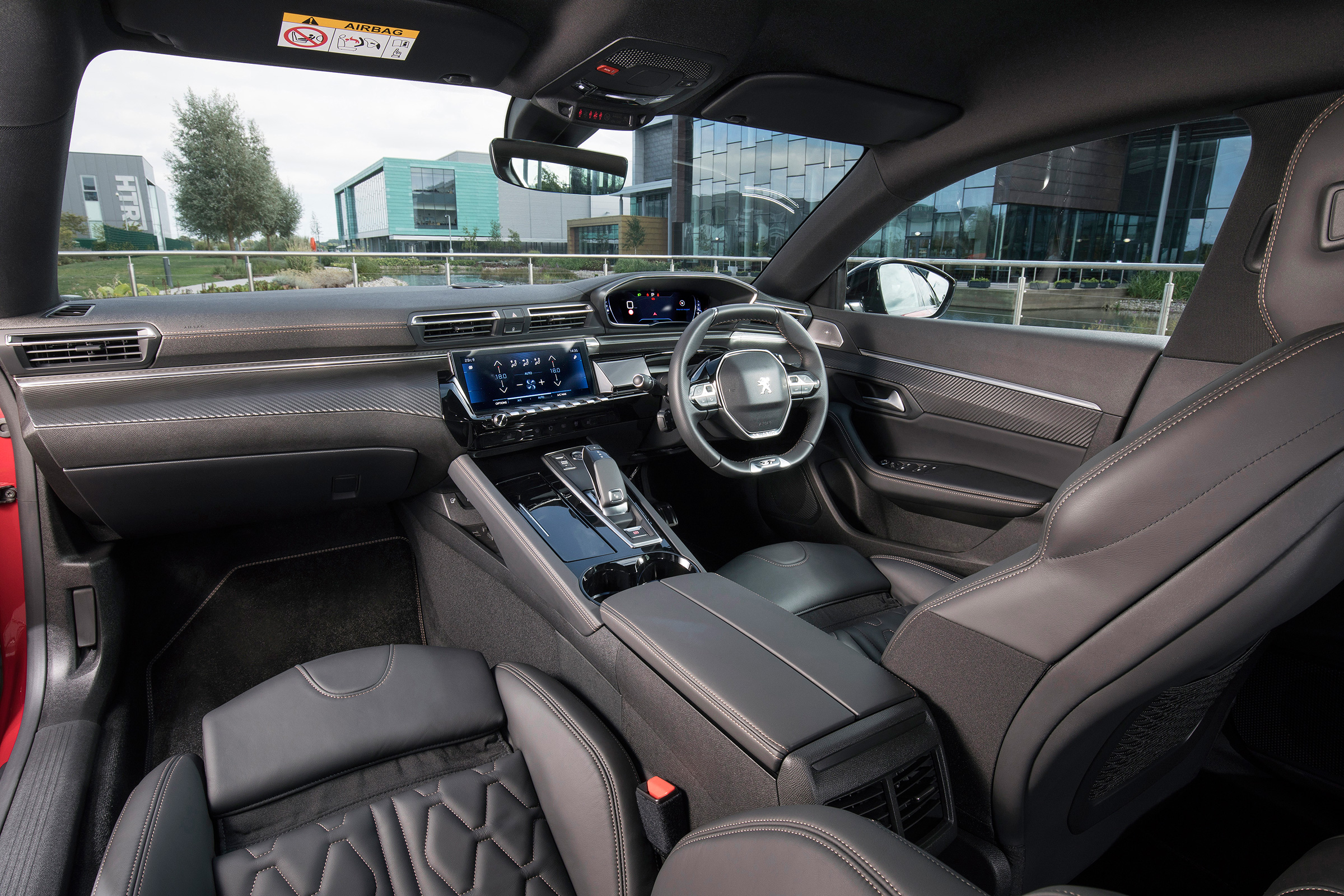New Peugeot 508 GT 1.6 turbo interior