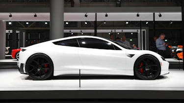 Tesla Roadster - profile