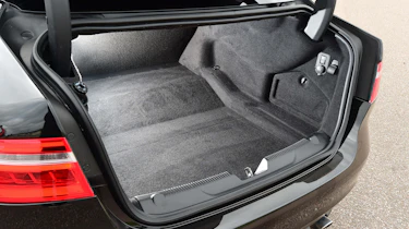Jaguar XE - Boot