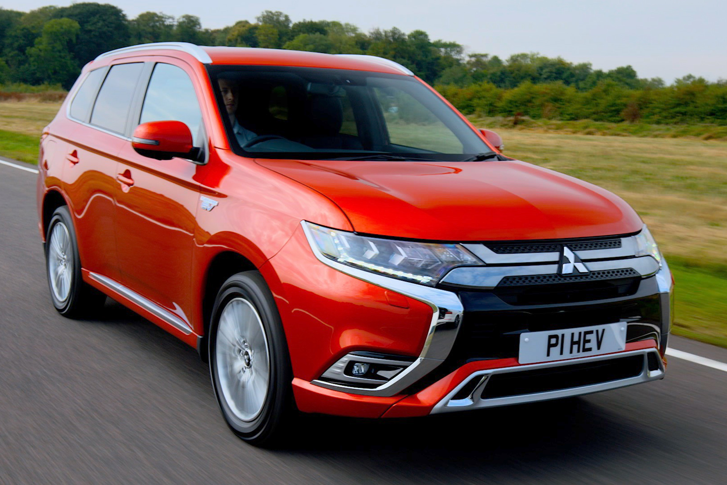 New 2019 Mitsubishi Outlander PHEV red