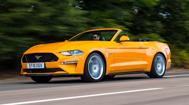 Ford Mustang Convertible - front