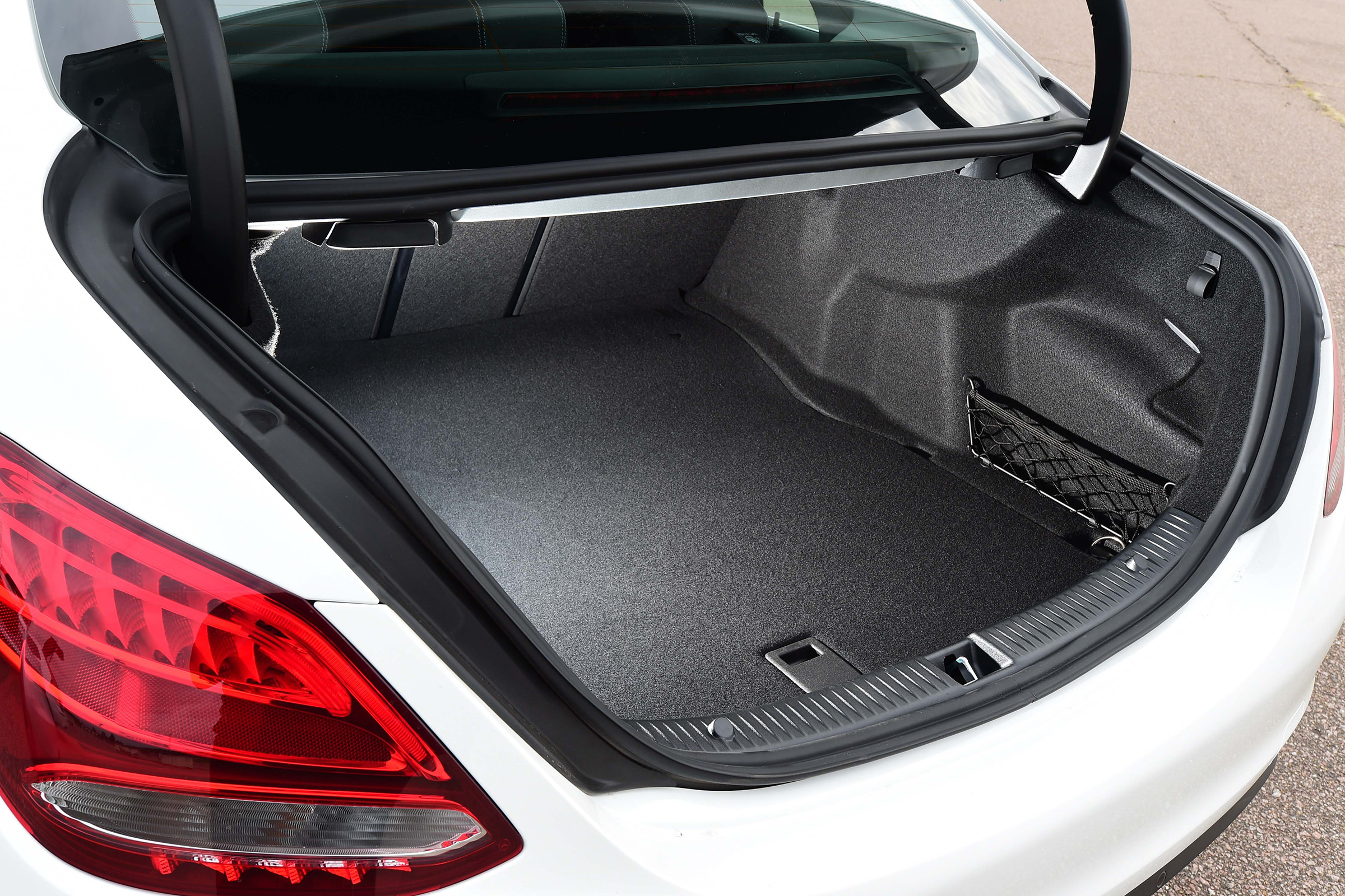Mercedes C-Class -Boot