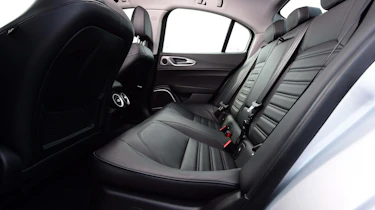 Alfa Romeo Giulia - Rear Seats