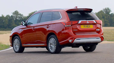 New 2019 Mitsubishi Outlander PHEV static rear