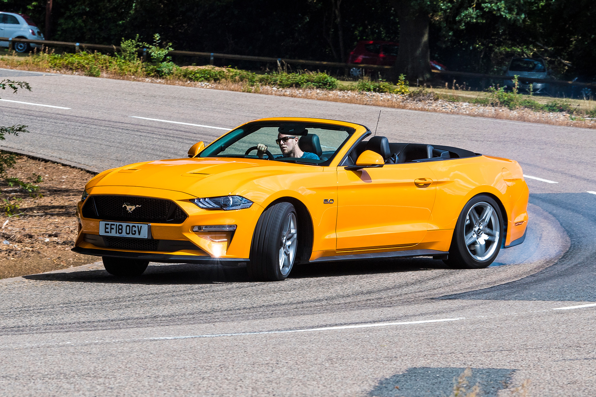 Ford Mustang Convertible - front