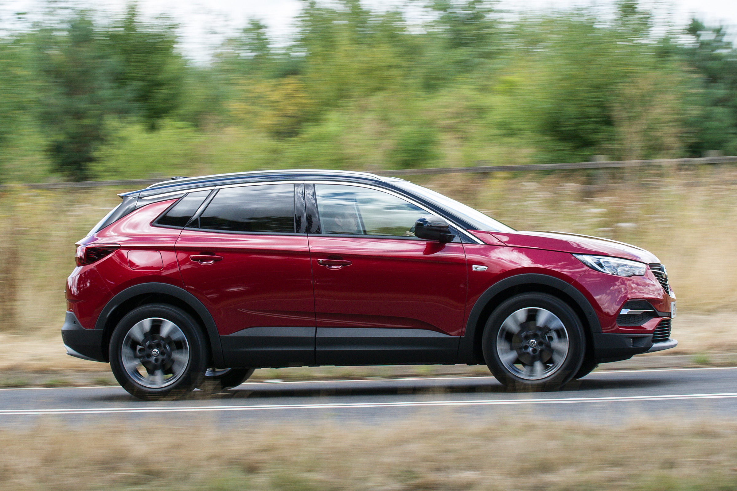 Vauxhall Grandland X - profile