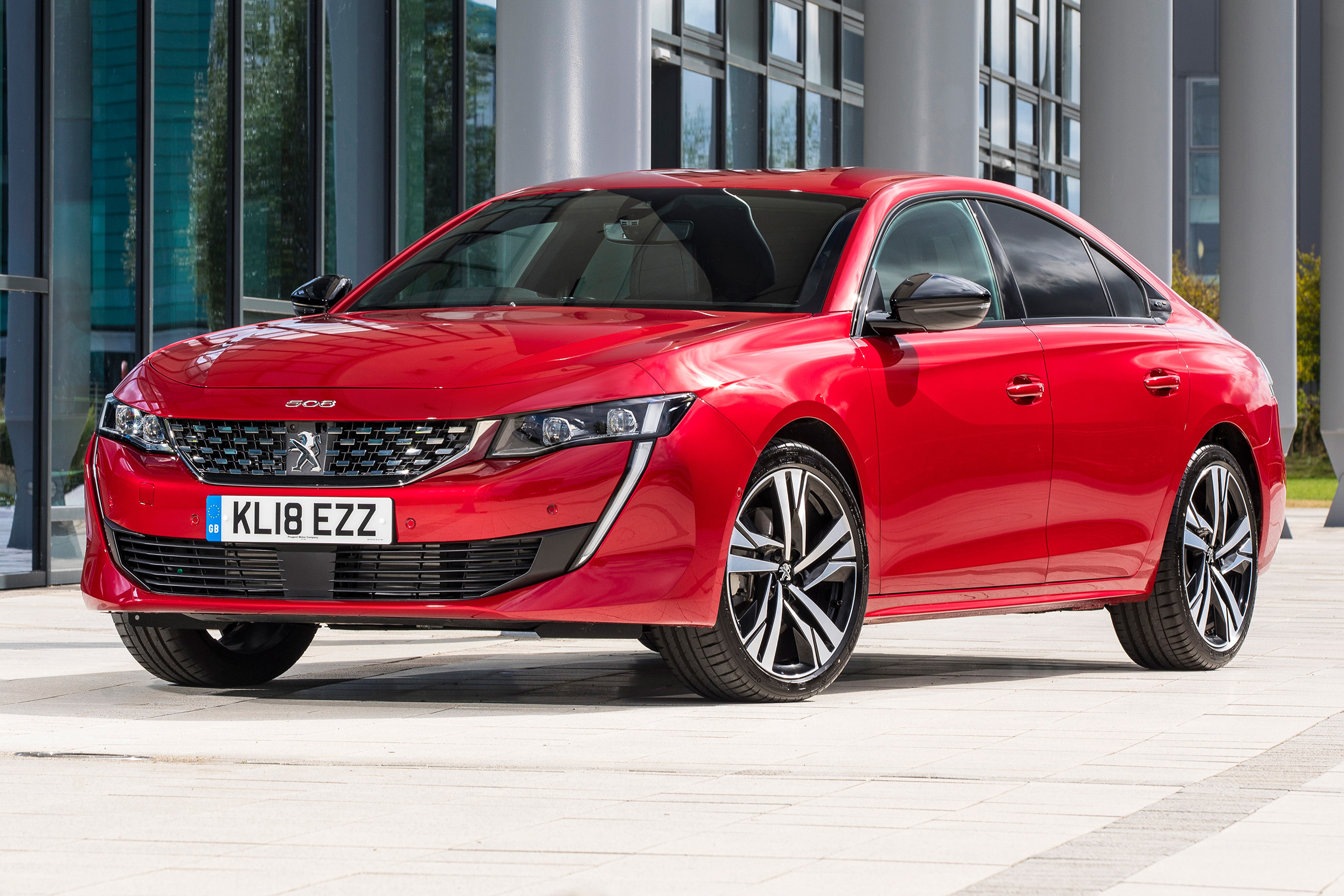 New Peugeot 508 GT 1.6 turbo static front