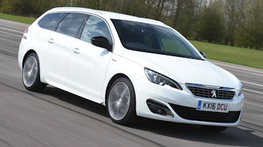 Peugeot 308 SW front