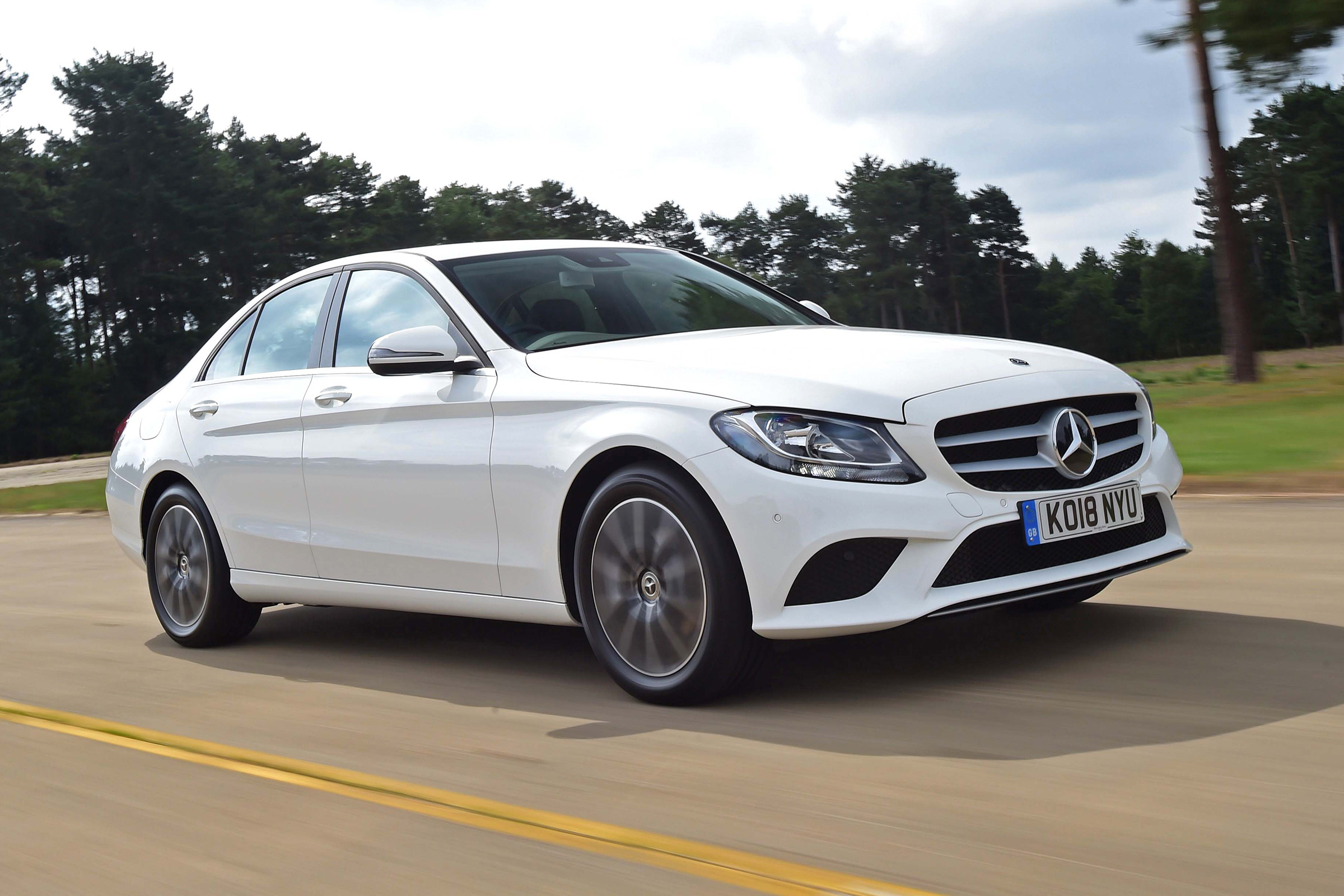 Mercedes C-Class - Front Tracking