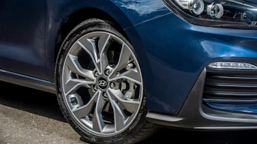 Hyundai i30 N-Line - wheel