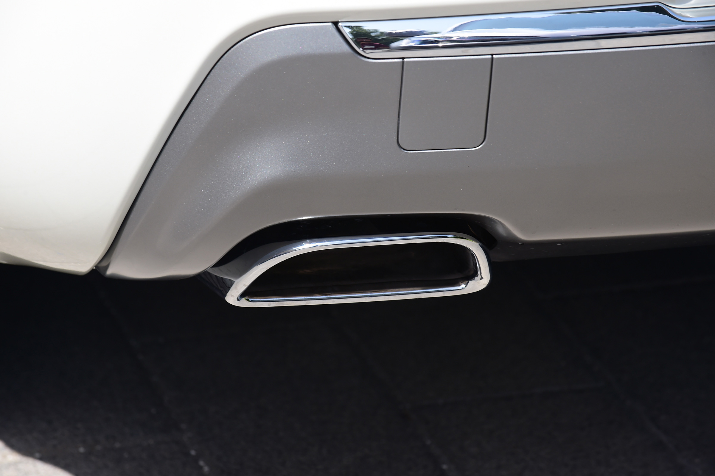 Jeep Cherokee - exhaust