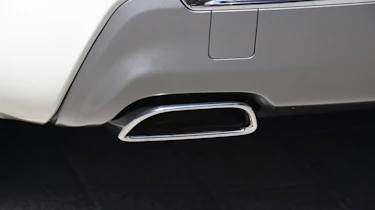 Jeep Cherokee - exhaust