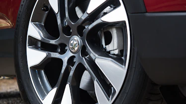 Vauxhall Grandland X - wheel