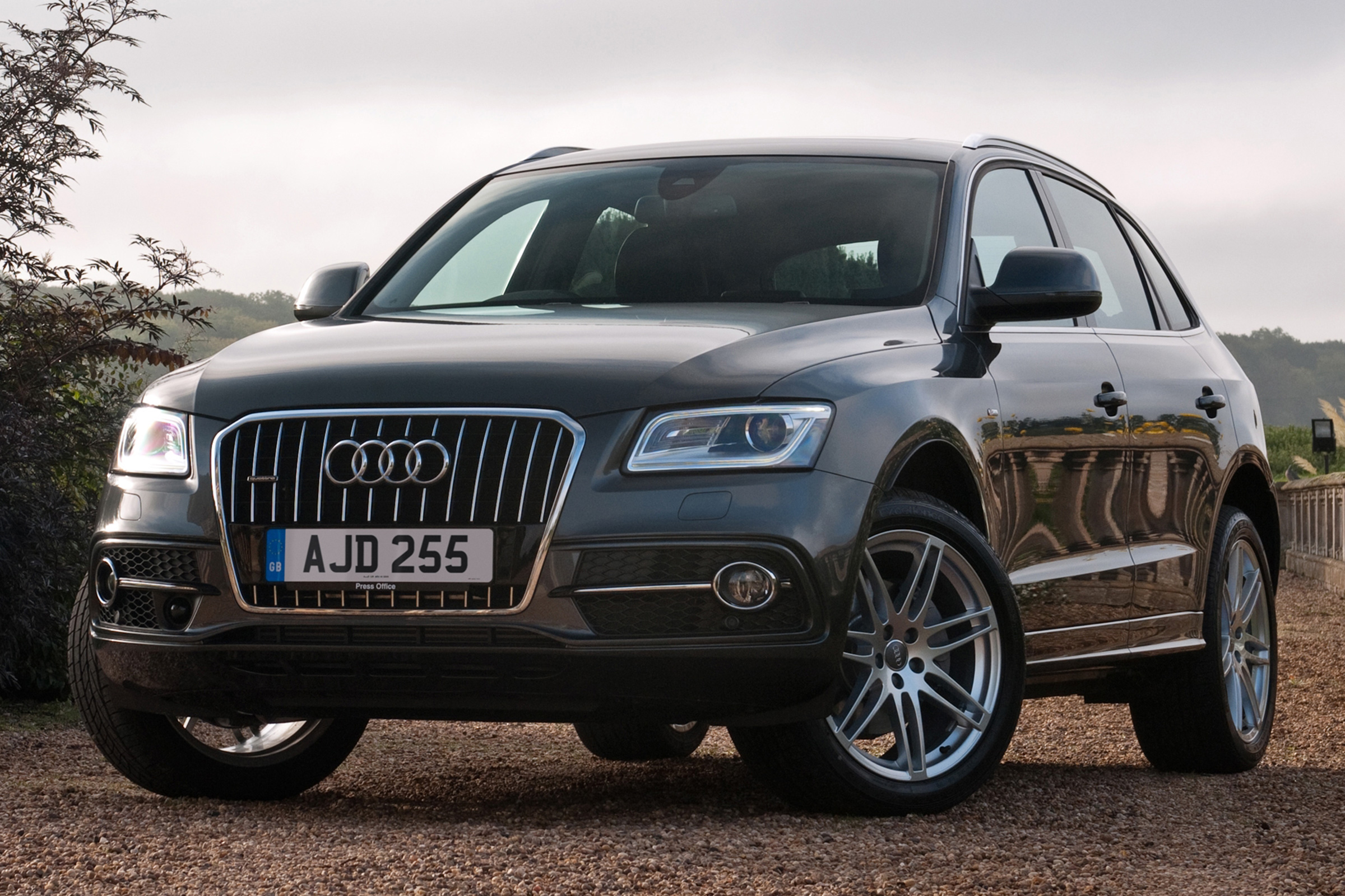 Audi Q5 2.0 TDI 190 S line Plus