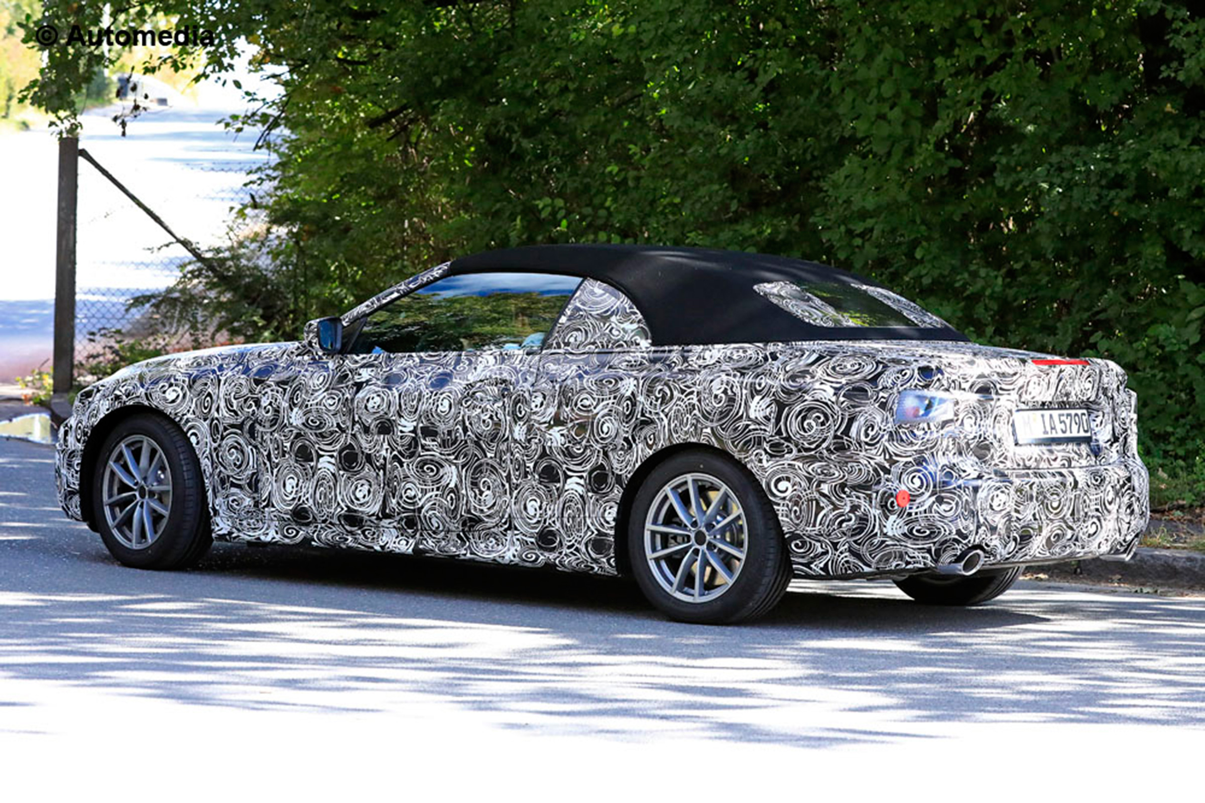BMW 4 Series convertible spied rear