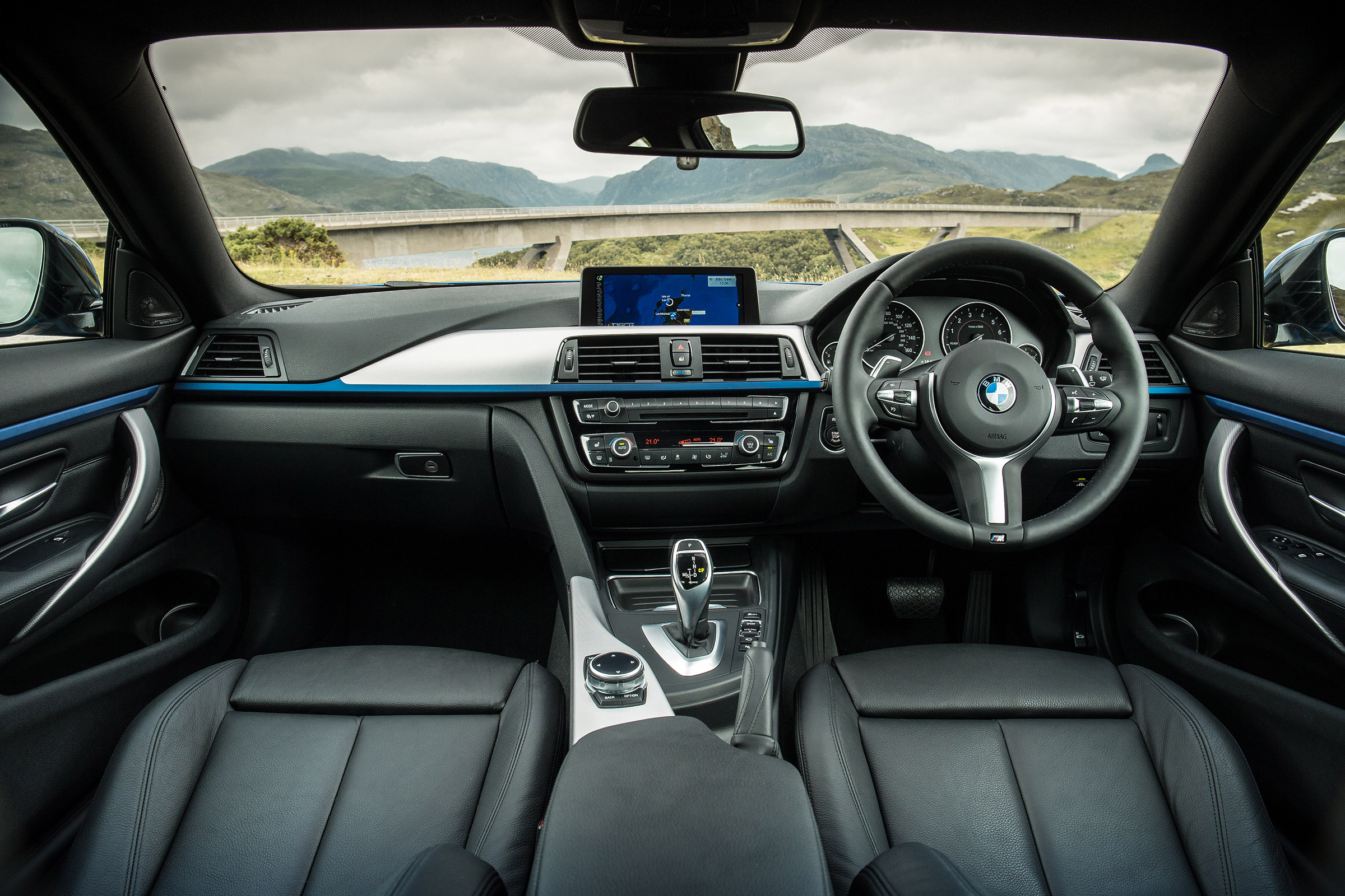 Used BMW 4 Series - cabin