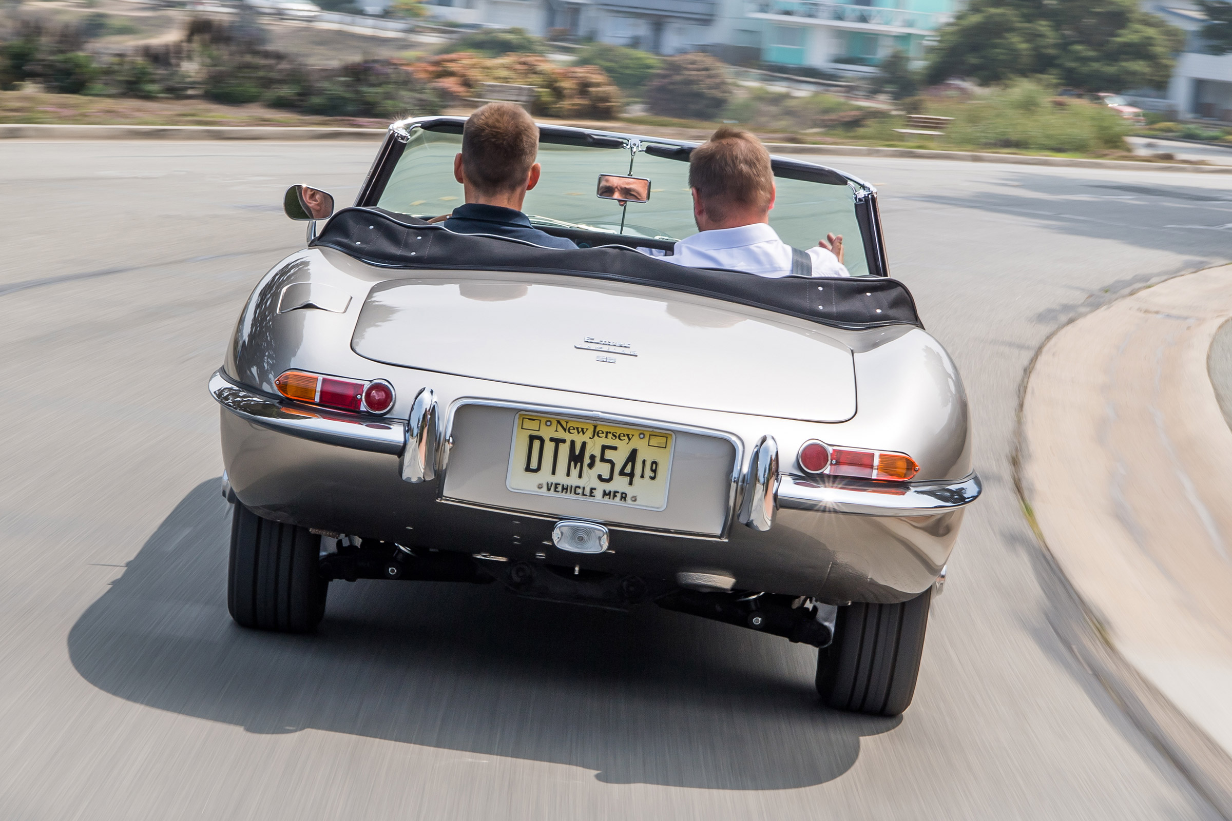 Jaguar E-Type Zero - full rear