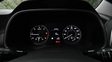 Hyundai Tucson - instruments