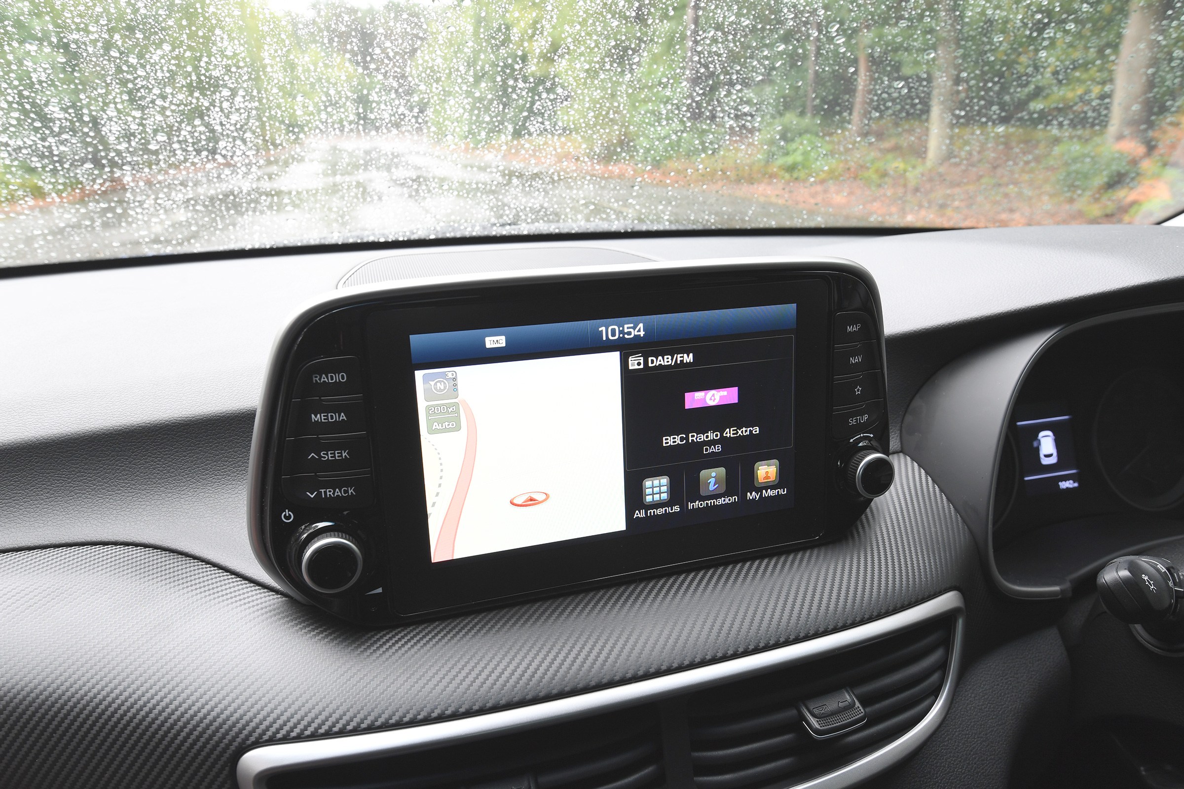 Hyundai Tucson - infotainment