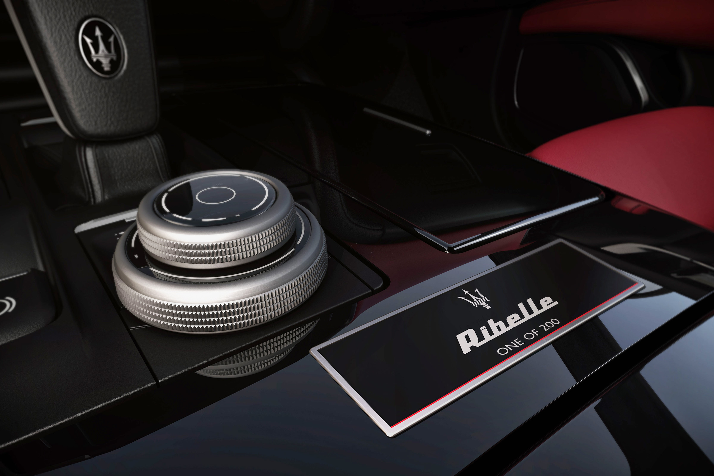 Maserati Ghibli Ribelle revealed special edition badge