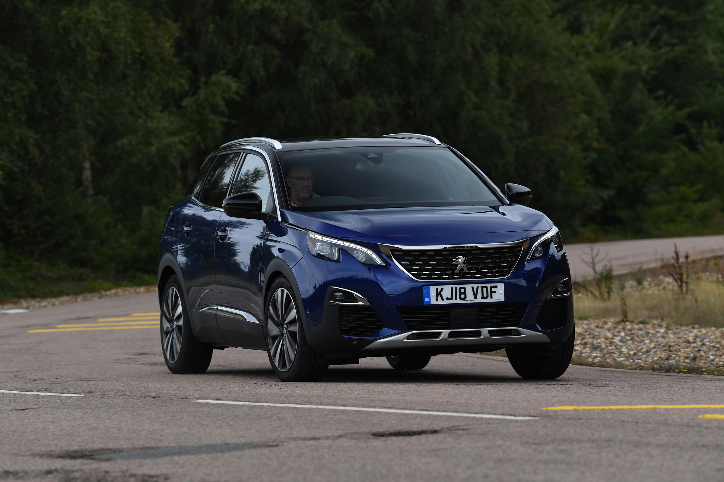 Peugeot 3008 - cornering