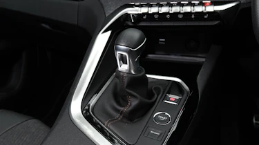 Peugeot 3008 - transmission