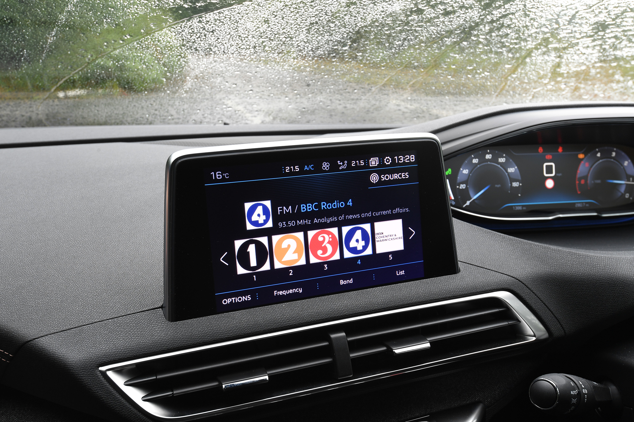 Peugeot 3008 - infotainment