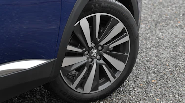 Peugeot 3008 - wheel