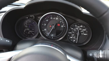 Fiat 124 Spider Instruments