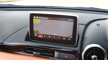Fiat 124 Spider Navigation