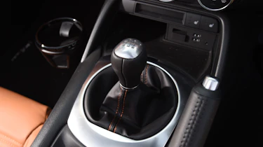 Fiat 124 Spider Gearstick