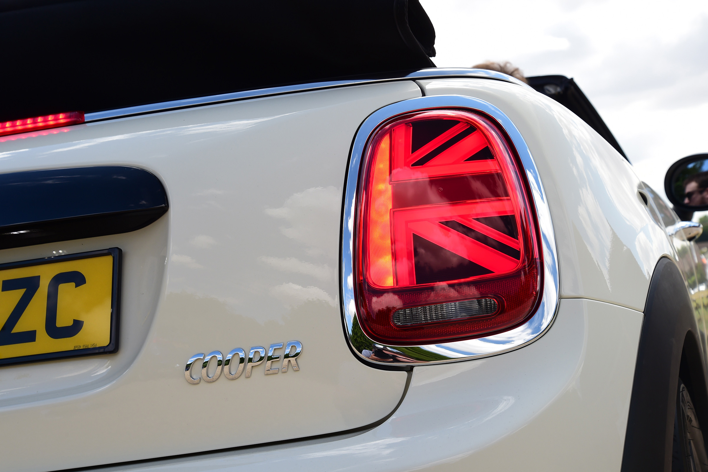 Mini Cooper Convertible Rearlight